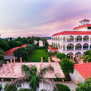 Hotel Saptapuri By Royal Orchid Limited, Varanasi