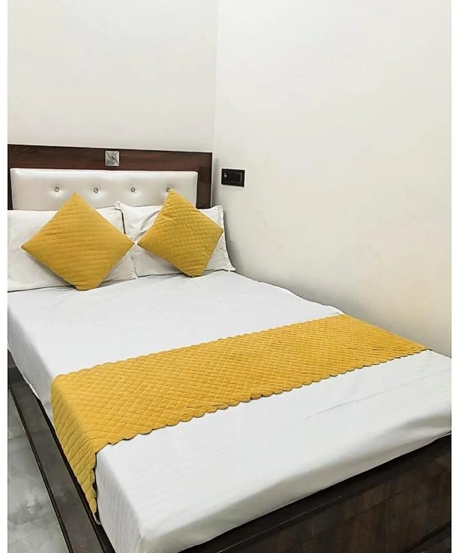 Varanasi Hotel Shri Kashi# Rameshwaram Paying- Near Vishwanath Temple -Free Parking And Wi-Fi Available- A Premium Hotel In Varanasi