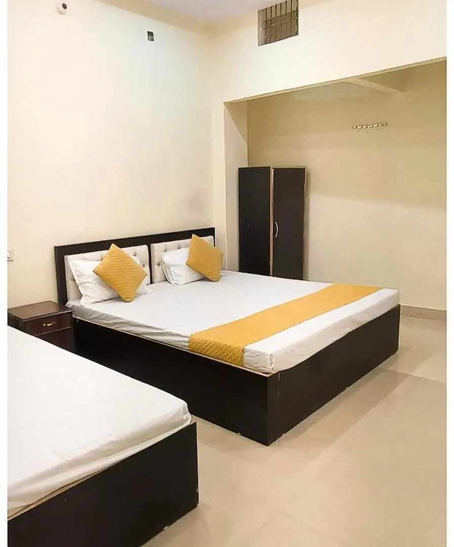 Varanasi Hotel Shri Kashi# Rameshwaram Paying- Near Vishwanath Temple -Free Parking And Wi-Fi Available- A Premium Hotel In Varanasi
